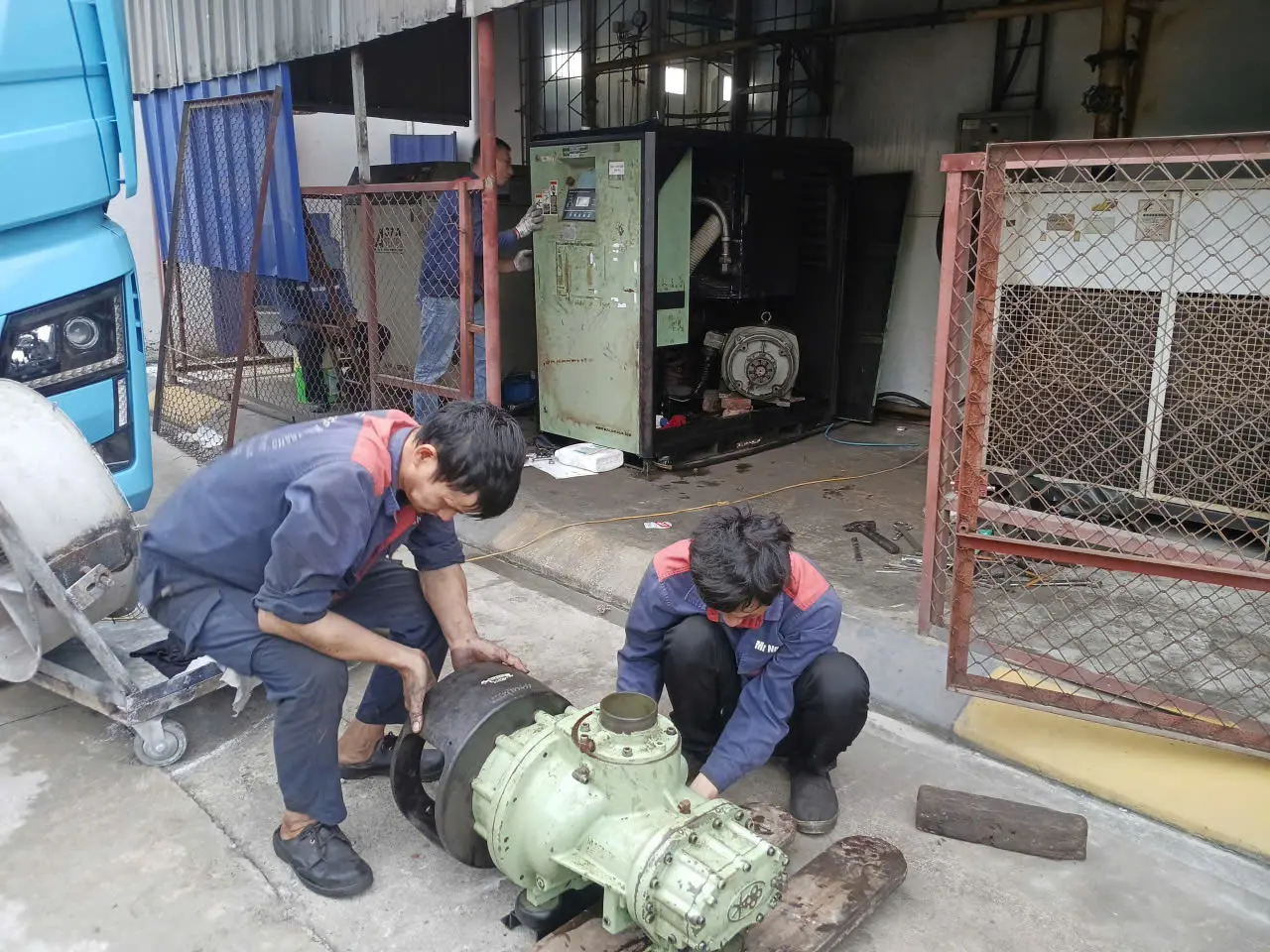 sua-may-nen-khi-sullair-50hp